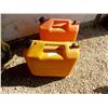 Image 1 : Pair of Plastic Jerry Fuel Cans
