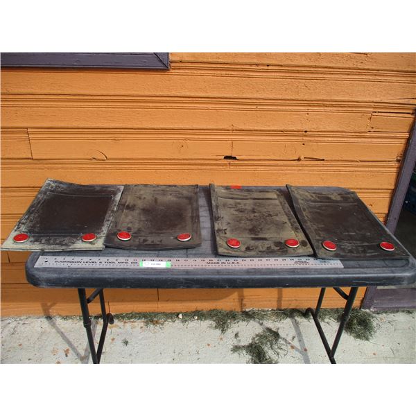 2X The Money - 2 pairs of mudflaps