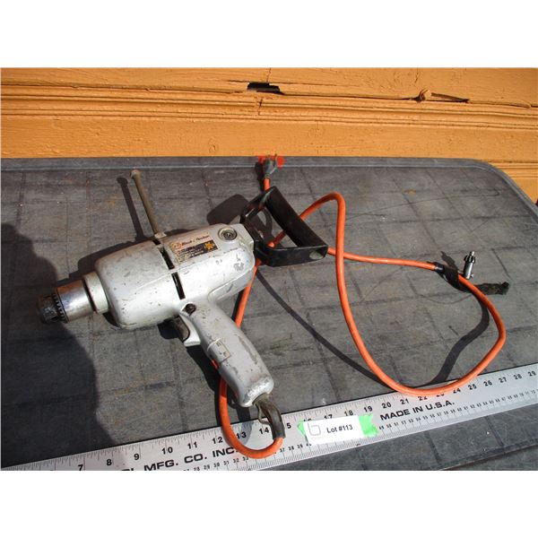 Black N Decker 1.2" reversing drill (working)