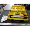 Image 1 : Powerfist 18" laser level kit in case