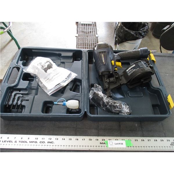 Mastercraft air roofing nailer (with case)
