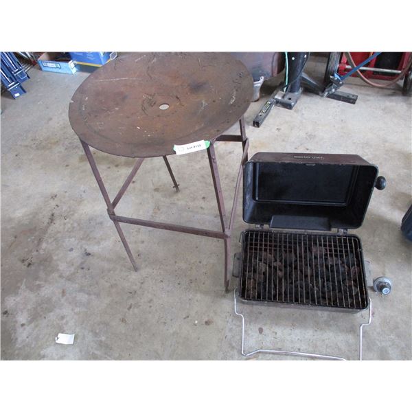Masterchef Charcoal Grill + work stand