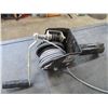 Image 2 : 2000LB winch + cable