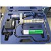 Image 2 : Lincold Battery Operated Grase gun 12V - in case with charger (no battery)