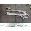 Image 3 : (2) 12" crescent wrenches + 2 vice grips