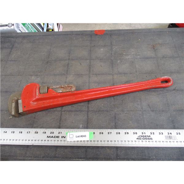 24  pipe wrench