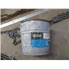 Image 4 : (2) chains plus galvanized pail