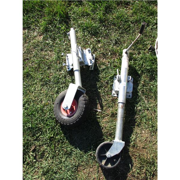 2X The Money - hitch stands