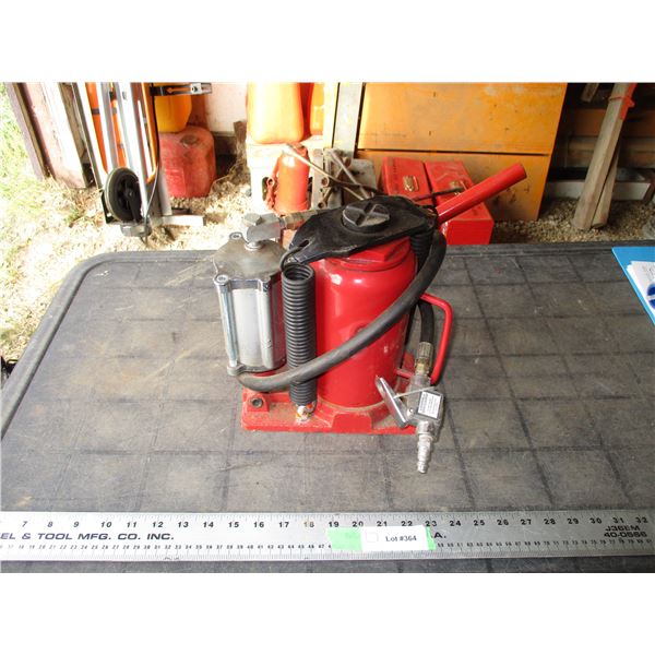 Motomaster Hydraullic Pneumatic Tack 20Ton