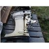 Image 3 : mercury 85hp boat motor (for parts)