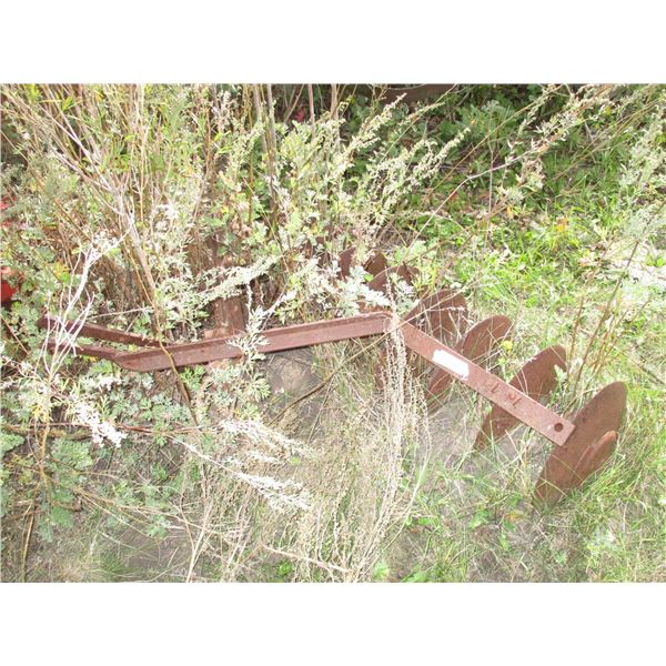 4.5 Pull behind discer