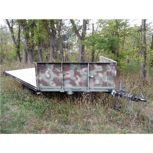 flat deck trailer  16ft with hitch 101" wide - Canada customs trailers  2012 VIN 2N9BS2110CS041138