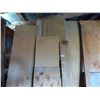 Image 2 : assorted lumber pieces and plywood