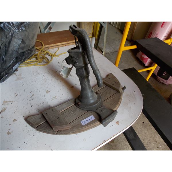 Acme cast iron pump with handle