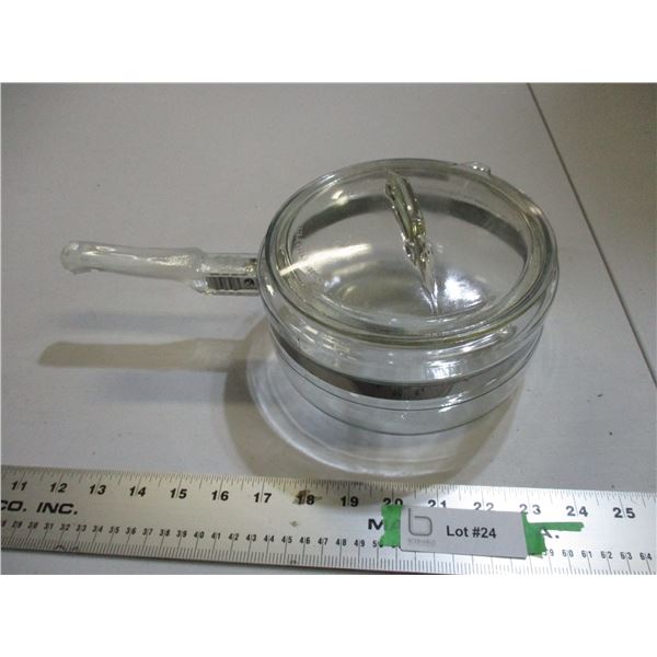 Pyrex glass pot + lid