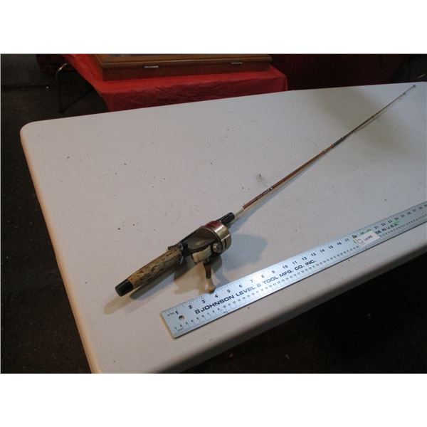 Viking F-120 Fishing reel + rod