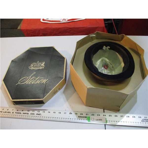 Stetson hat + stetson box