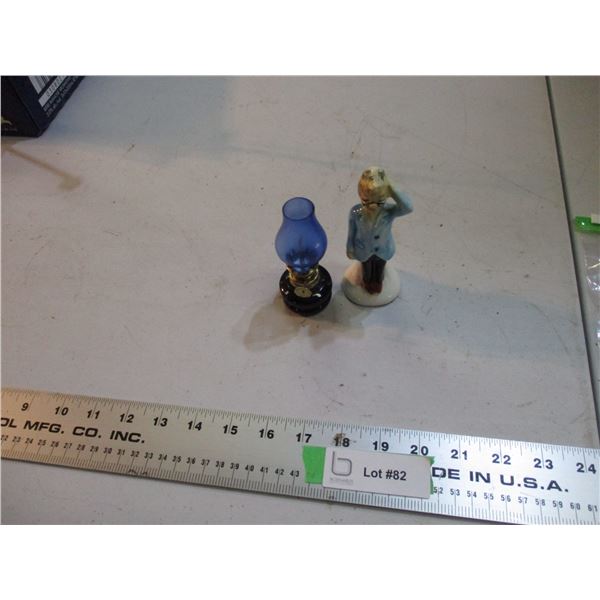 mini lamp plus salt shaker