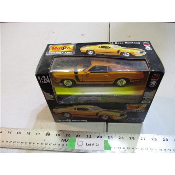 Maisto 1:24 scale 1970 Boss Mustang (in box)