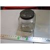 Image 1 : Vintage glass jar with lid