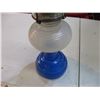 Image 3 : Beehive oil lamp - blue base