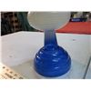 Image 4 : Beehive oil lamp - blue base
