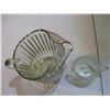 Image 2 : Clear glass pitcher + creamer