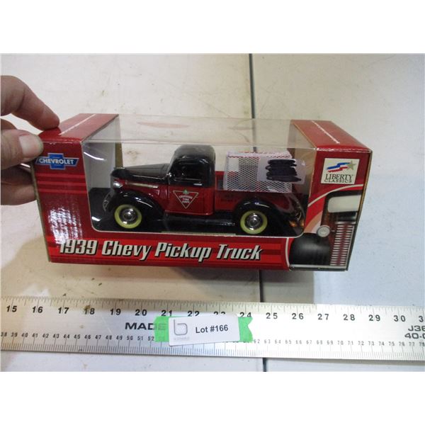 liberty classics 1939 Chevy Truck (NIB) 1:24 scale