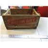 Image 1 : Canada Dry Wooden crate