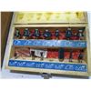 Image 2 : router bits plus sandpaper