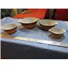 Image 1 : set of 4 Pyrex mixing bowls