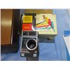 Image 4 : acme lite mov-e-lite ad case plus kodak automatic 8 camera