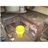 Image 1 : Corner metal work bench 50x43 (WITH CONTENTS)