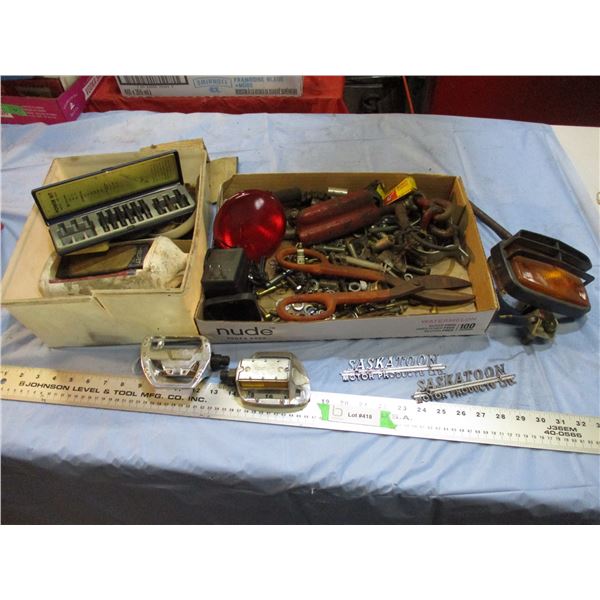 Lights, emblems, snips, misc