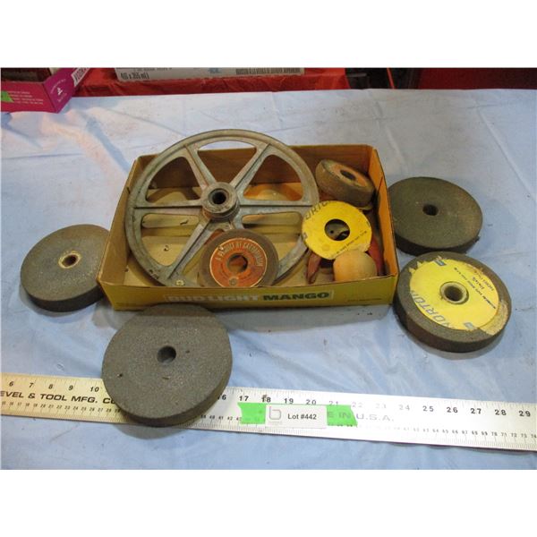 Grinding wheels + Pulley