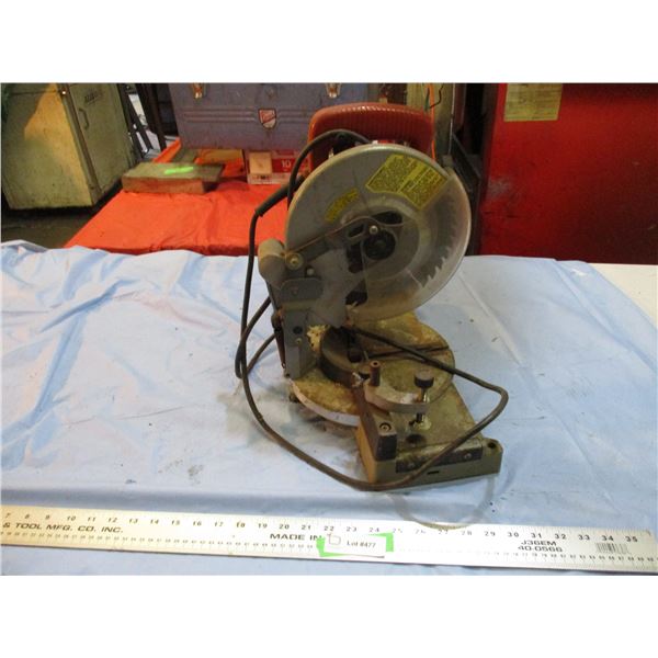 makita mitre saw (working)