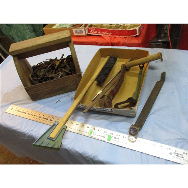 Buckles, horse related items, misc