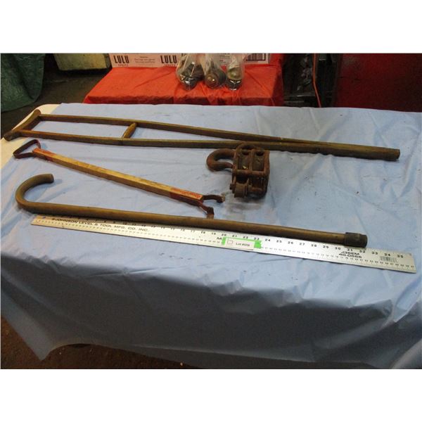 block pulley, cane, handle