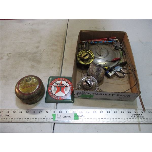 texaco outlet cover, lamp parts, misc