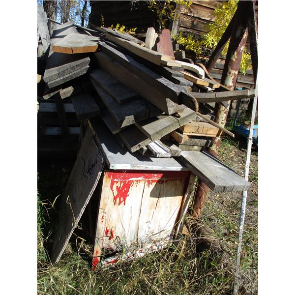 misc lumber with stand