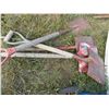 Image 1 : Five Vintage Shovels
