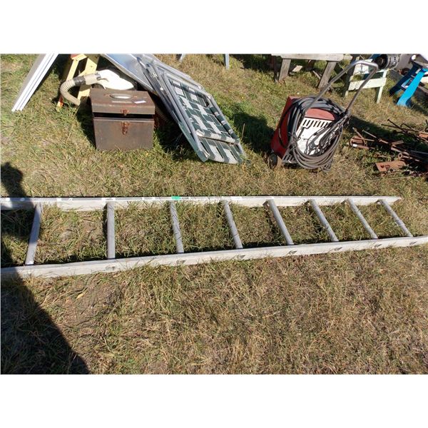 9' aluminum ladder