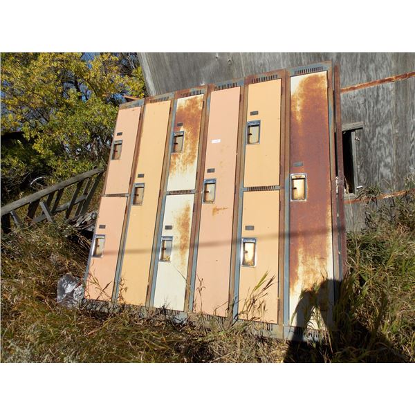 Metal School Locker Section 75x75