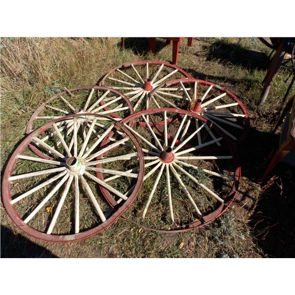 5x The Money - Five Wooden Vintage Wagon Wheels
