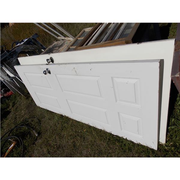 3x The Money - Three Wooden Doors with Hardware 33x80