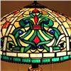 Image 3 : Victorian Style 2-Light Stained Art Glass Lamp