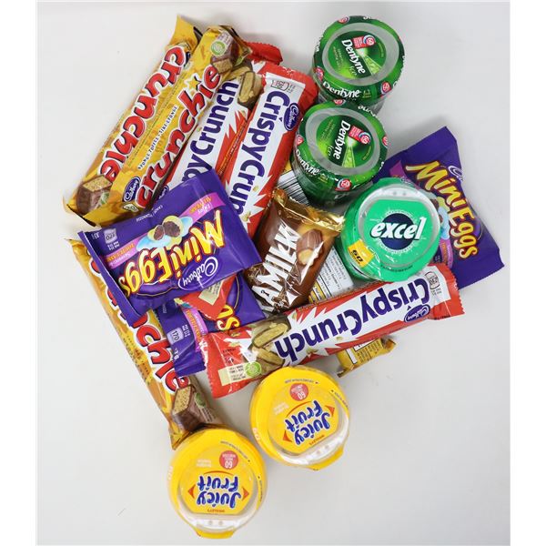 BAG LOT OF ASSORTED GUM & CHOCOLATE