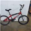 Image 1 : RED AVIGO BIKE