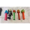 Image 2 : 5 RARE PEZ DISPENSERS