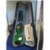 Image 1 : New Green Le' Var 4/4 Violin with Bow and Case